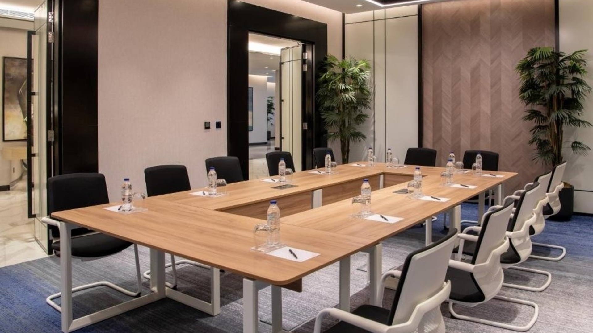 3* Hotel Edge by Rotana v Damac Hills II. za výbornou cenu