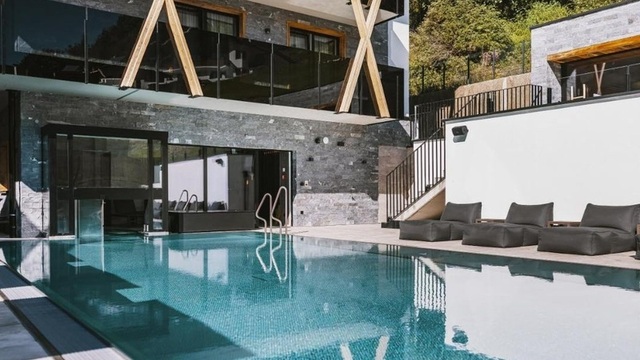 Moderní apartmán s luxusním zázemím 4* resortu