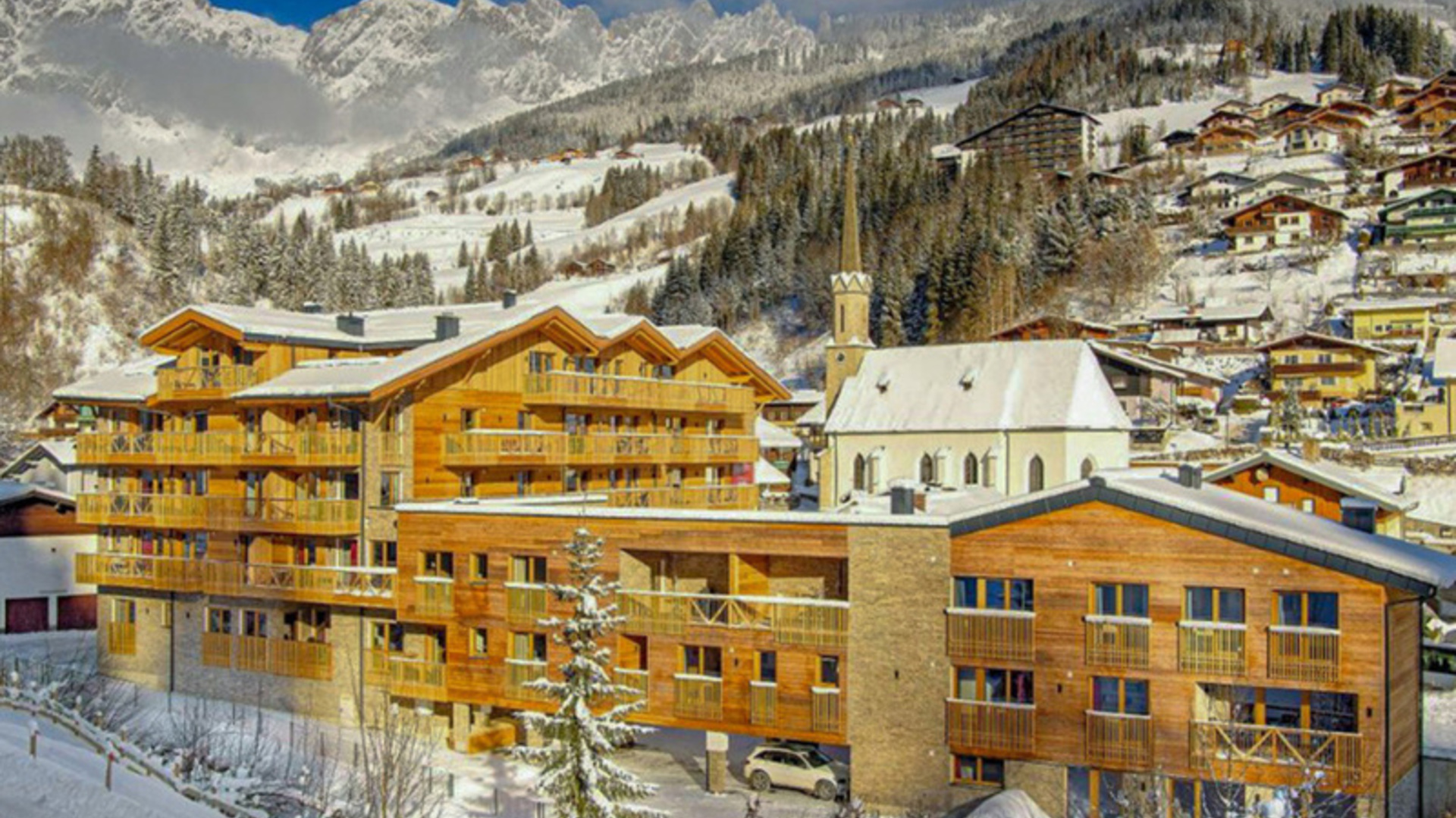 Krásný apartmán se 2 ložnicemi, luxusní saunou a balkónem