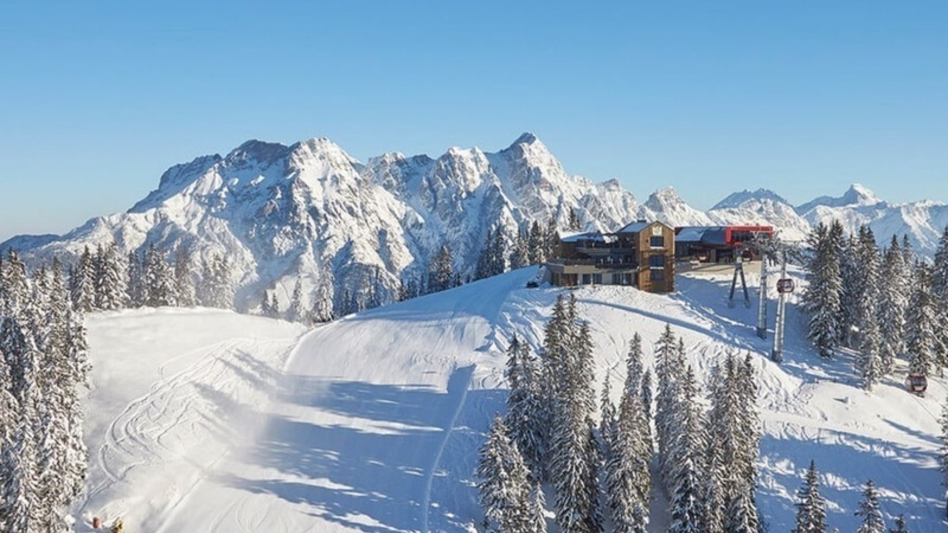 ADLER Resort Hinterglemm, bazén s okouzlujícími výhledy