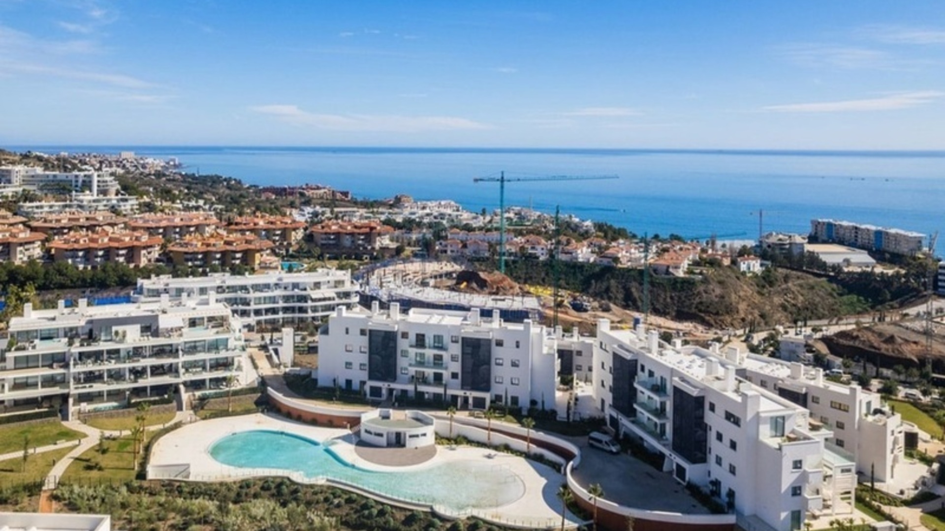 Exklusivní apartmány v oblíbené urbanizaci HIGUERÓN West
