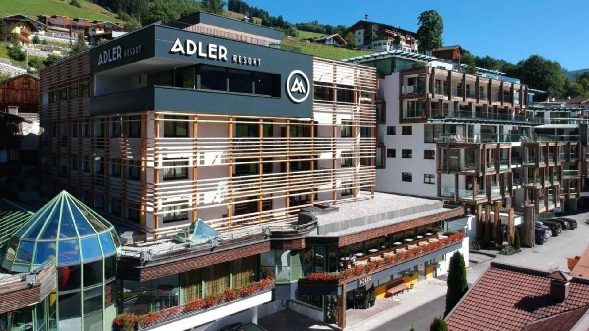 ADLER Resort Hinterglemm, bazén s okouzlujícími výhledy