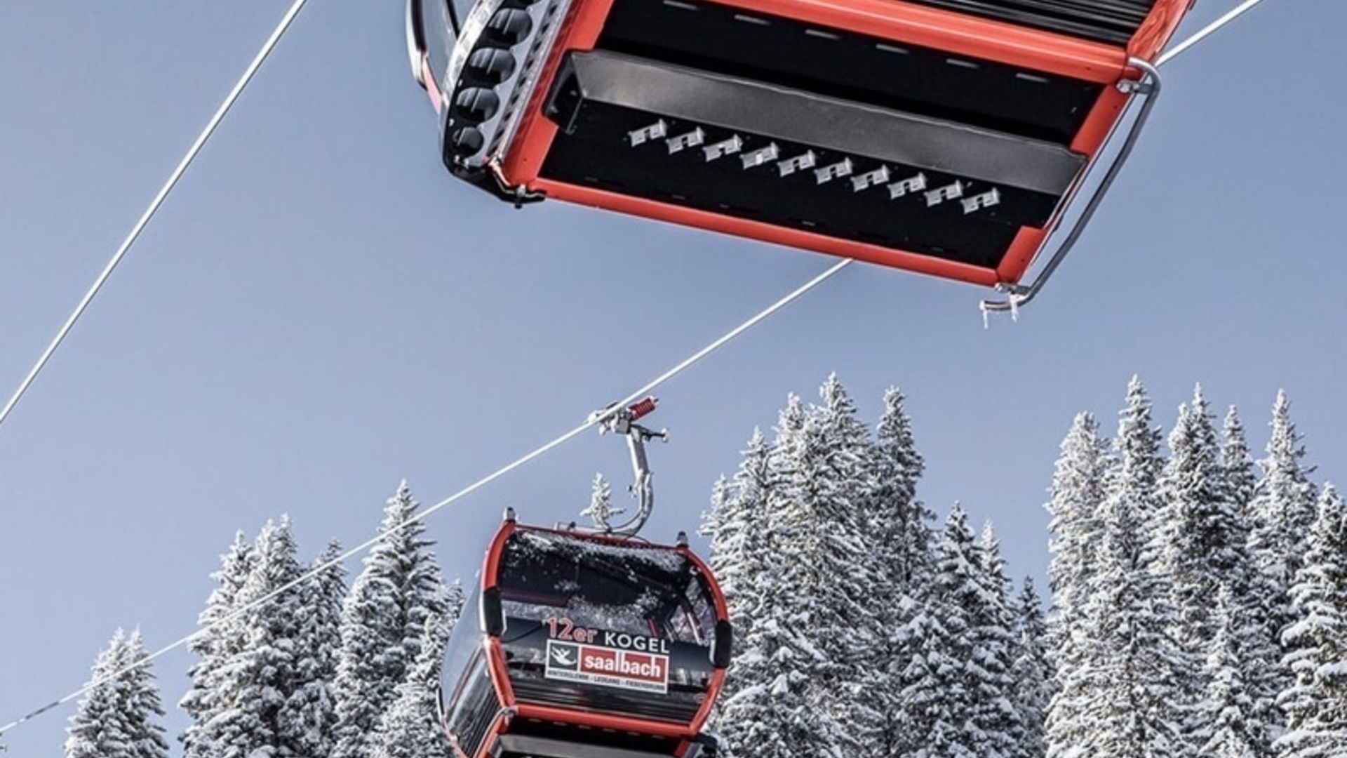 ADLER Resort Hinterglemm, bazén s okouzlujícími výhledy